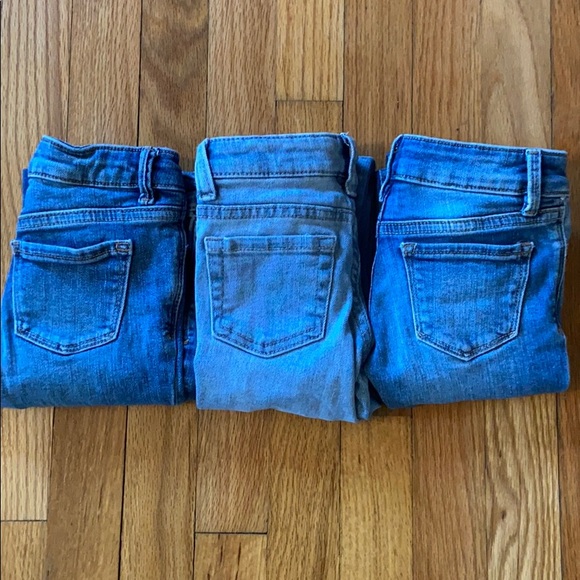 Sold as a set! Three pairs of girls size 5 Jeans - Picture 9 of 9